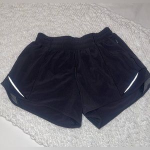 Lululemon Hotty Hot High Rise Lined Short